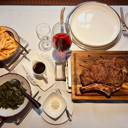 Hotel-restaurant & Metzgerei Roessle מלון Dettingen an der Erms