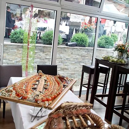 Hotel-restaurant & Metzgerei Roessle 3* Dettingen an der Erms